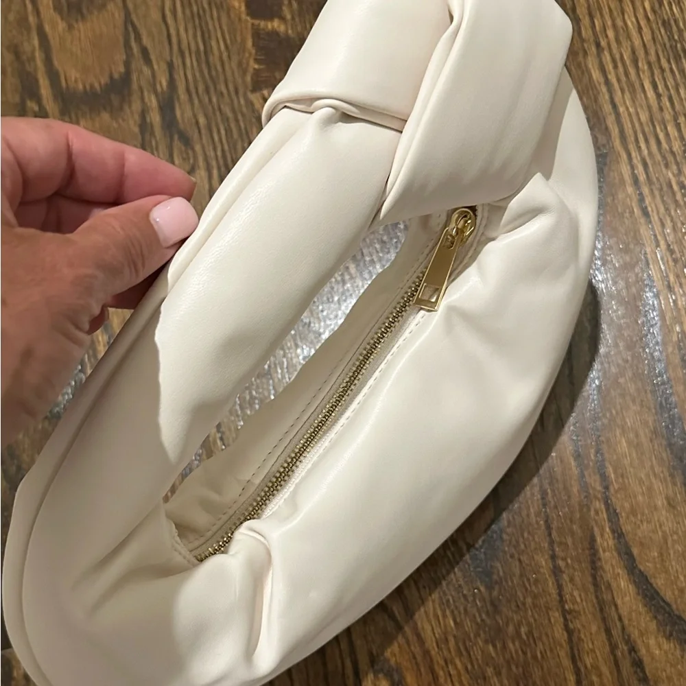 Melie Bianco Cream Alexandra Bag with Knotted Handle - Picture 3 of 4